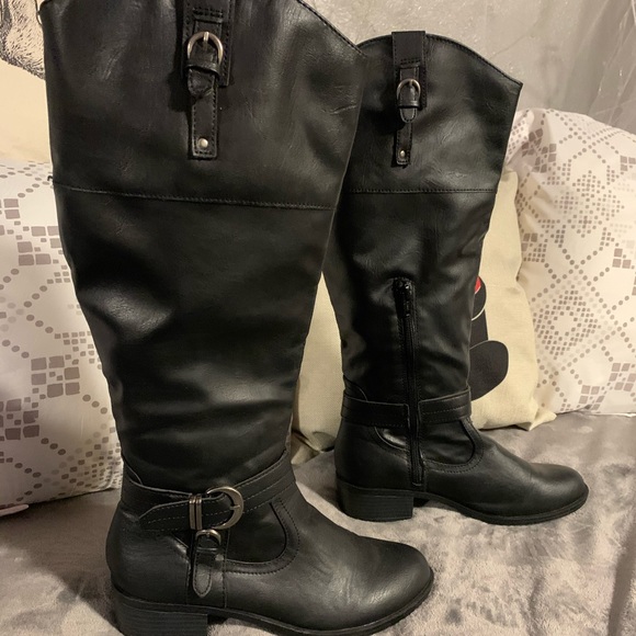 Sold ✔️🔴 🔴 🔴 - Picture 2 of 4